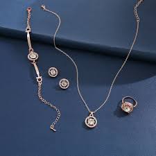 Minimal Gold Jewellery Set